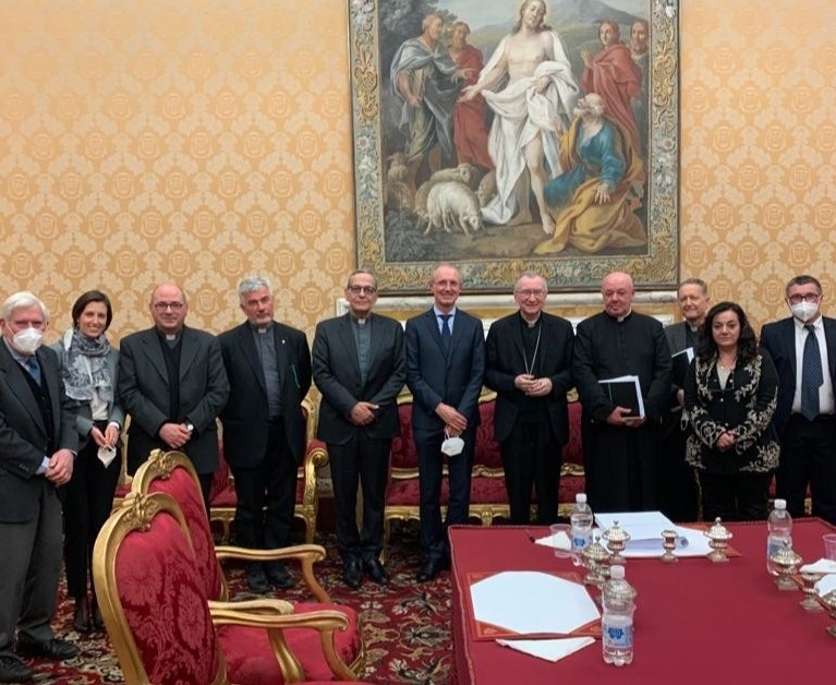 25 marzo 2022. Riunione del comitato scientifico nella Sala dei Trattati del Palazzo Apostolico Vaticano