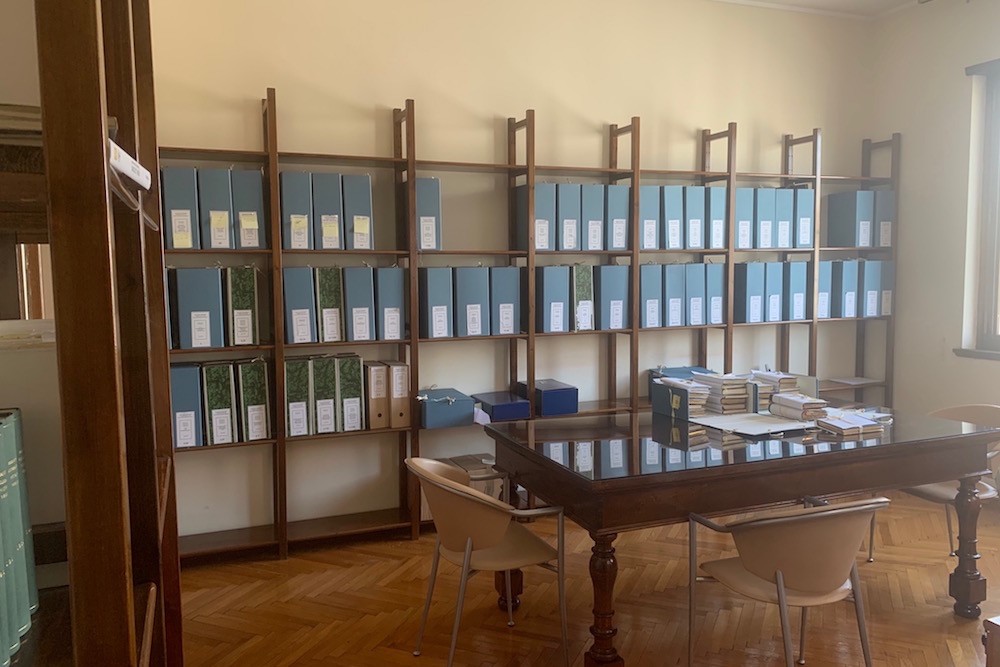 Faldoni-archivio-in-sede_667.jpg